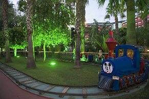 Delphin Deluxe Resort Hotel - All Inclusive