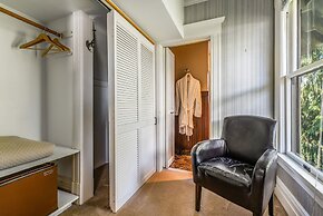 Seattle Gaslight Inn