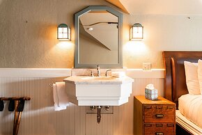 Seattle Gaslight Inn