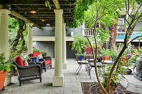 Seattle Gaslight Inn