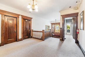 Seattle Gaslight Inn