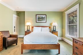 Seattle Gaslight Inn