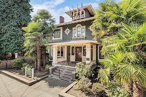 Seattle Gaslight Inn