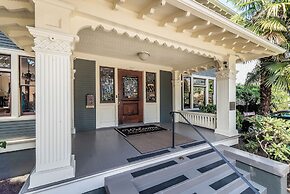 Seattle Gaslight Inn