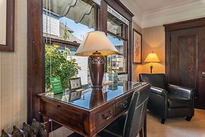 Seattle Gaslight Inn