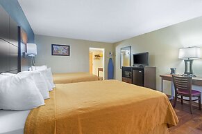 Econo Lodge Inn & Suites Gatlinburg at the Convention Center