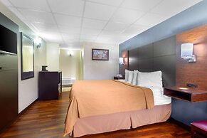 Econo Lodge Inn & Suites Gatlinburg at the Convention Center