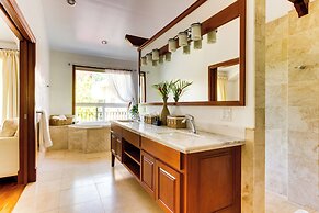 San Ignacio Resort Hotel