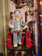 House of 1833 Bed & Breakfast & Gardens