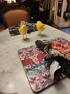 House of 1833 Bed & Breakfast & Gardens