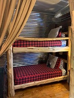 Country Woods Inn