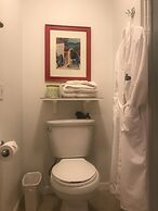 Beachrunners Inn