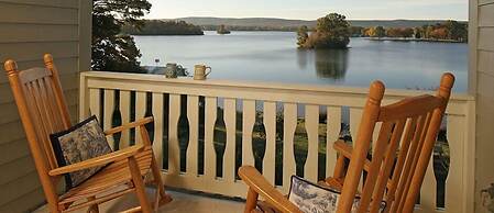 Lookout Point Lakeside Inn