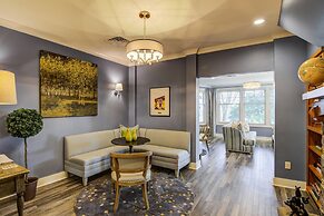 Lookout Point Lakeside Inn