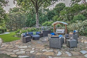 Lookout Point Lakeside Inn