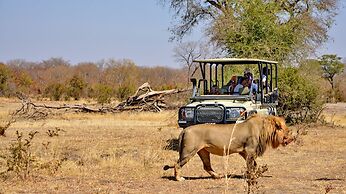 Hwange Safari Lodge