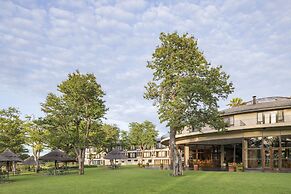 Hwange Safari Lodge