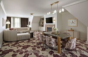 Royal Park Hotel
