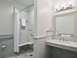 Royal Park Hotel
