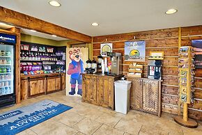 Travelodge by Wyndham Gardiner Yellowstone Park North