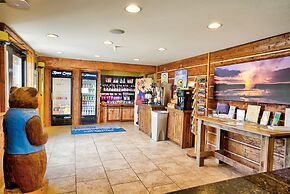 Travelodge by Wyndham Gardiner Yellowstone Park North