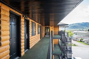 Travelodge by Wyndham Gardiner Yellowstone Park North