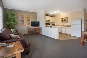 Travelodge by Wyndham Gardiner Yellowstone Park North