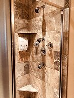 Rocky Mountain Lodge