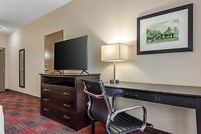 Best Western Plus Red Deer Inn & Suites