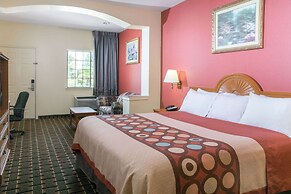 Super 8 by Wyndham Stafford Sugarland Area