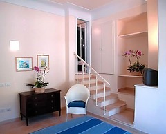 Hotel Senaria