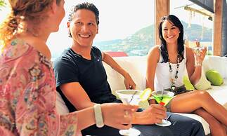 Holland House Beach Hotel