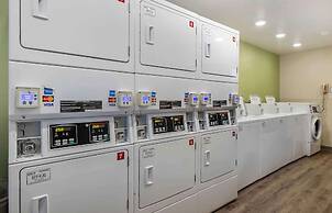 Extended Stay America Select Suites - Wichita - North