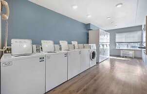 Extended Stay America Select Suites - Wichita - South