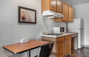 Extended Stay America Select Suites - Wichita - South