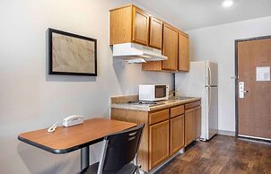 Extended Stay America Select Suites - Wichita - South