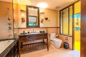 Paradox Resort Phuket