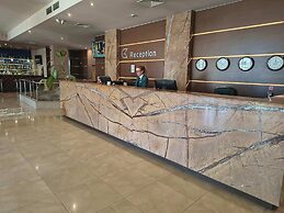 Golden Tulip Varna