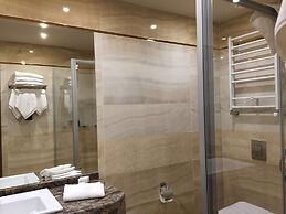 Golden Tulip Varna