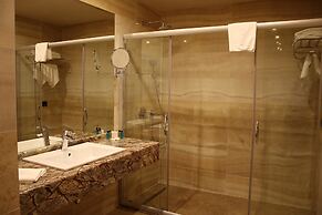Golden Tulip Varna