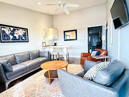 Pinemark Inn & Suites