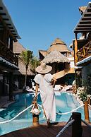 Casa Las Tortugas Petit Beach Hotel & Spa