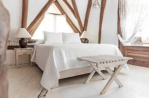 Casa Las Tortugas Petit Beach Hotel & Spa