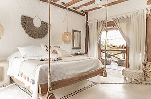 Casa Las Tortugas Petit Beach Hotel & Spa