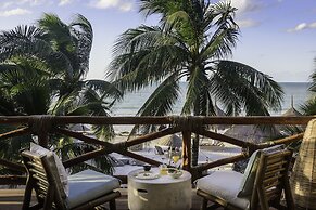 Casa Las Tortugas Petit Beach Hotel & Spa