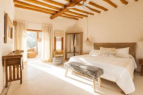 Casa Las Tortugas Petit Beach Hotel & Spa