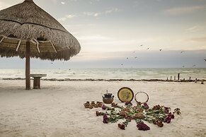 Casa Las Tortugas Petit Beach Hotel & Spa