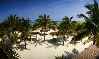 Casa Las Tortugas Petit Beach Hotel & Spa