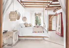 Casa Las Tortugas Petit Beach Hotel & Spa