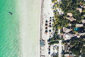 Casa Las Tortugas Petit Beach Hotel & Spa